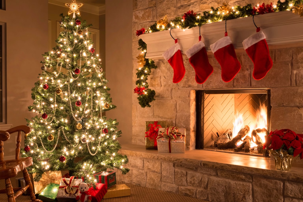 20 Heartwarming Christmas Quotes to Celebrate Joy, Love, and the Holiday Spirit